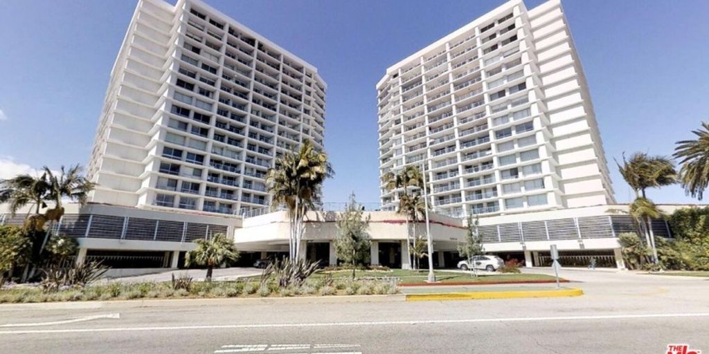 Santa Monica beach house for sale