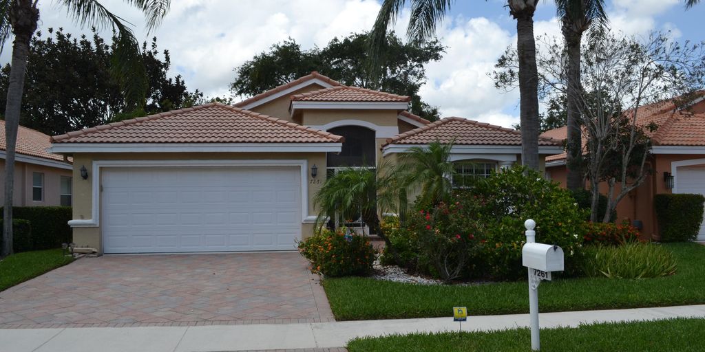 family celebrating house sale in San Clemente