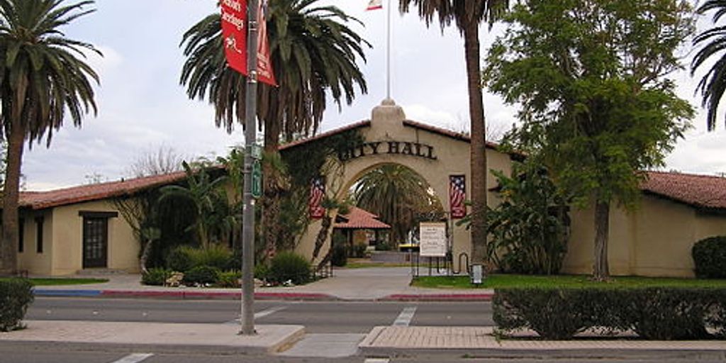 house for sale sign in Brawley