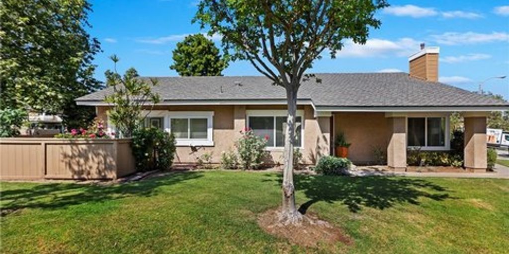 house for sale in Placentia