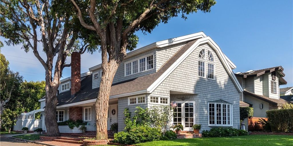 house in Manhattan Beach