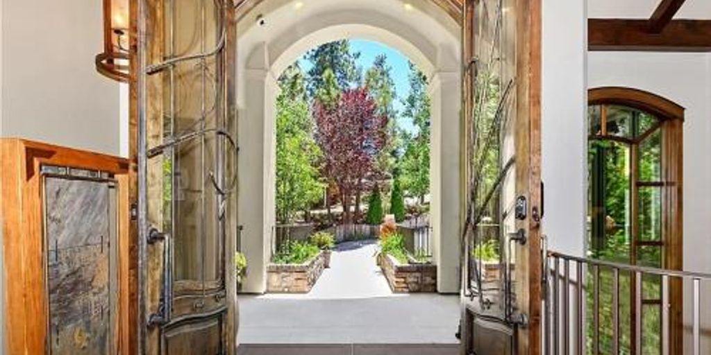 house in Big Bear Lake