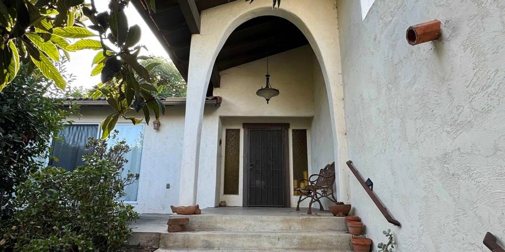 house for sale in Escondido