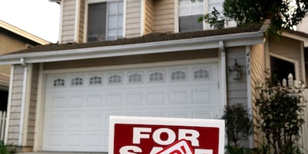 house for sale sign