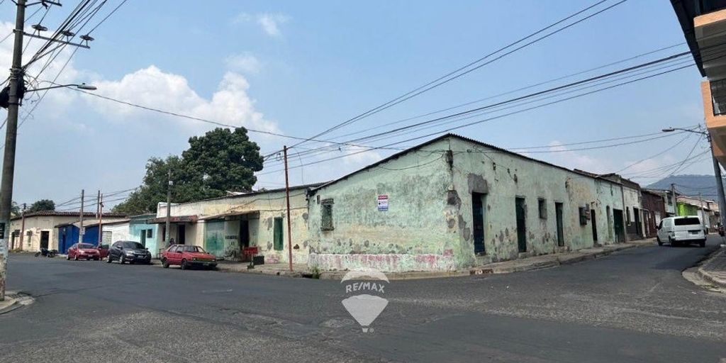 house for sale Santa Ana