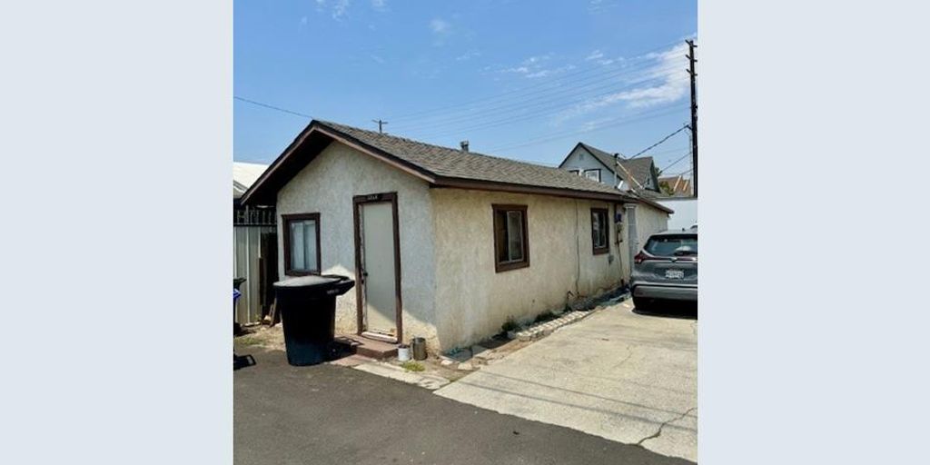 house for sale in Covina