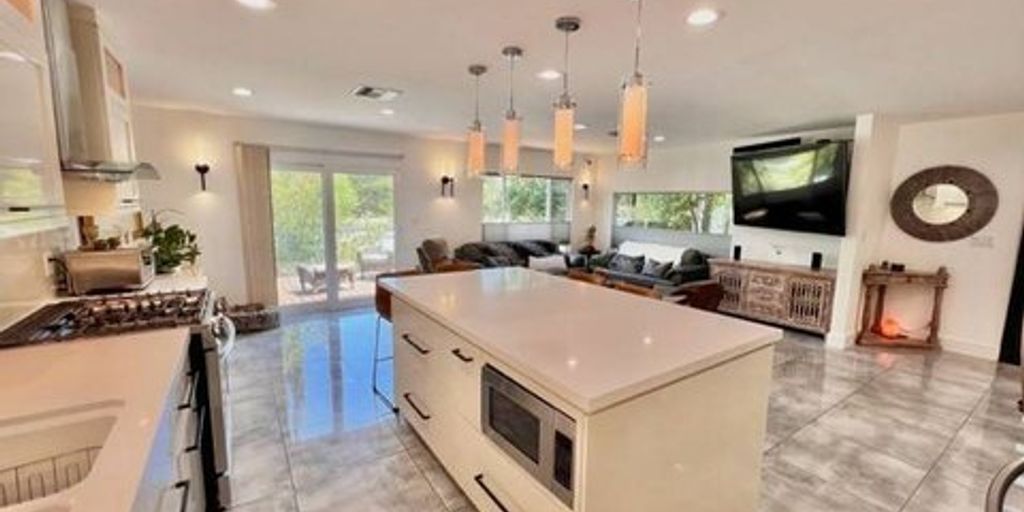 house for sale Calabasas